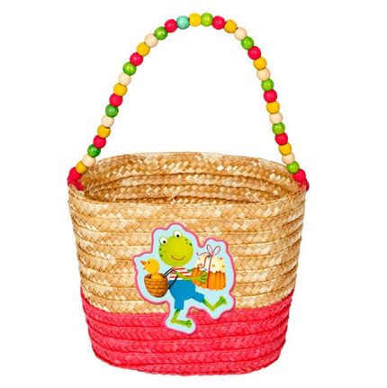 Bolso de mimbre En el jardín